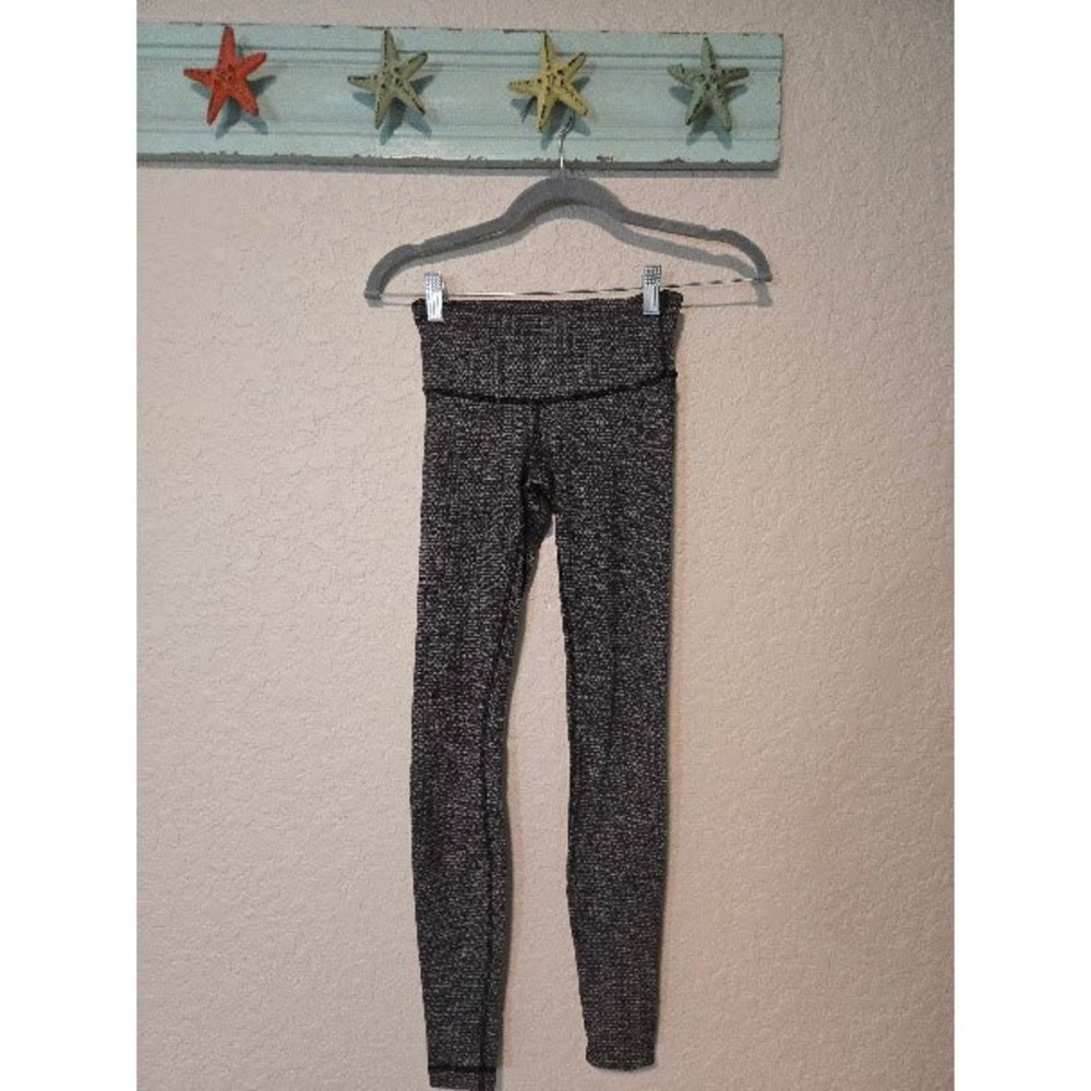 Lululemon Wunder Under High Rise Leggings Black White Space Dye Size 4